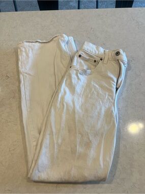 Abercrombie & Fitch woman’s jeans